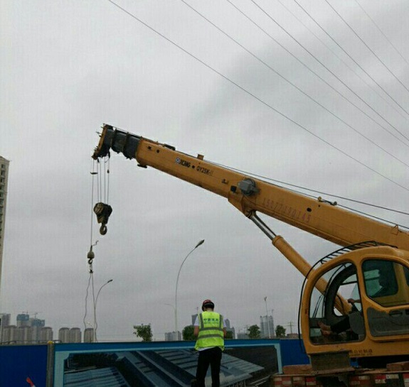 高壓近電防護預警裝置
